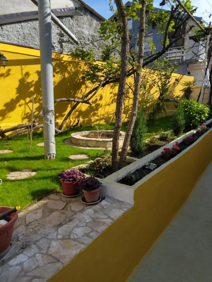 Apartment Exotic Garden モスタル エクステリア 写真